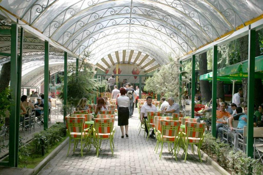 Seven 3* Tirana